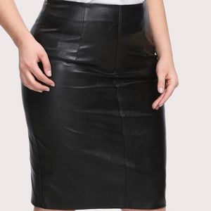 Plus size faux leather pencil skirt